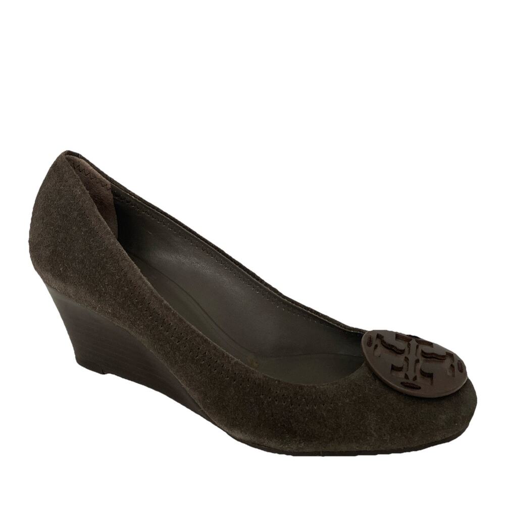 Tory Burch Sally Pump Wedge Heel Gray Suede Leather Logo Round Toe 7 M